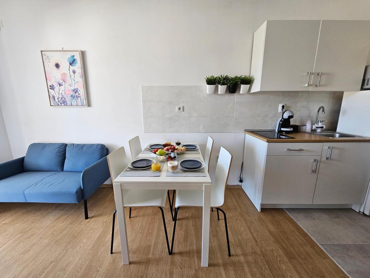 Studio Apartment Pegy Вир Экстерьер фото