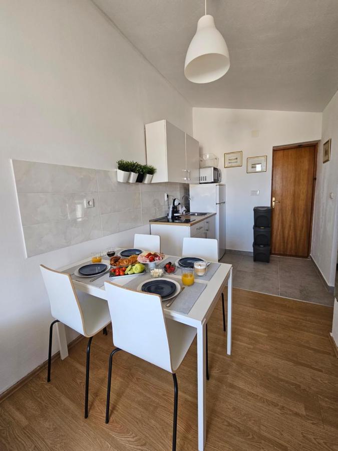 Studio Apartment Pegy Вир Экстерьер фото